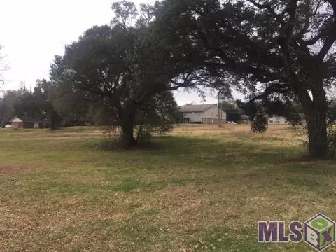 9782 W Feliciana Pkwy, Saint Francisville, LA 70775