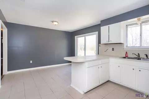 13206 Morvant Rd, Baker, LA 70714 photo 5