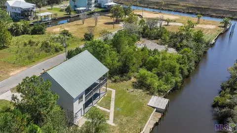 356 Luakini Pl, Diamondhead, MS 39525 photo 2
