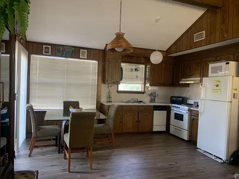 20558 Carpenter Rd, Springfield, LA 70462 photo 8
