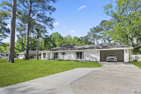 45467 Puma Dr, Hammond, LA 70401