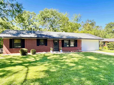5575 Guice Dr, Baton Rouge, LA 70811