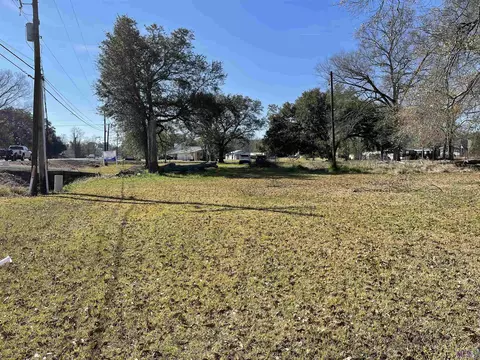 11403 La Hwy 431, Saint Amant, LA 70774