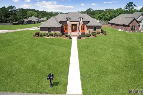 47151 Rose Hill Ln, Tickfaw, LA 70466