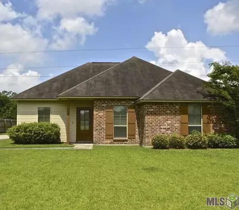 16047 Weston Court Dr, Prairieville, LA 70769