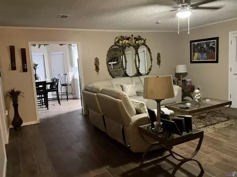 5308 Myrtle, Baker, LA 70714 photo 2