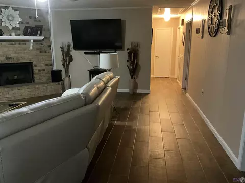 5308 Myrtle, Baker, LA 70714 photo 3