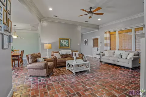 12433 Deerfield Dr, Walker, LA 70785 photo 17