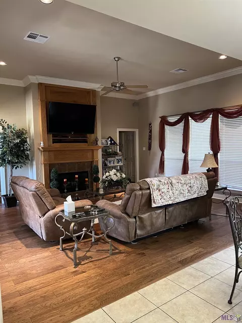 33813 Natures Way, Walker, LA 70785 photo 5