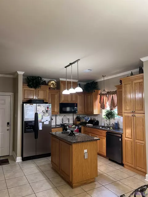 33813 Natures Way, Walker, LA 70785 photo 7