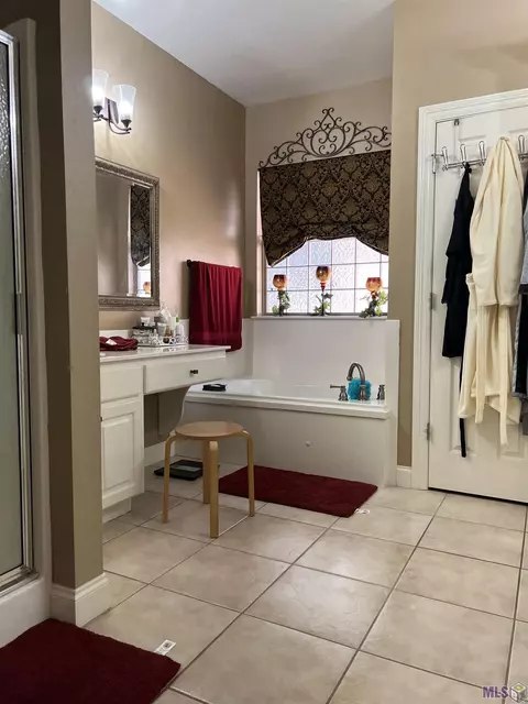 33813 Natures Way, Walker, LA 70785 photo 8
