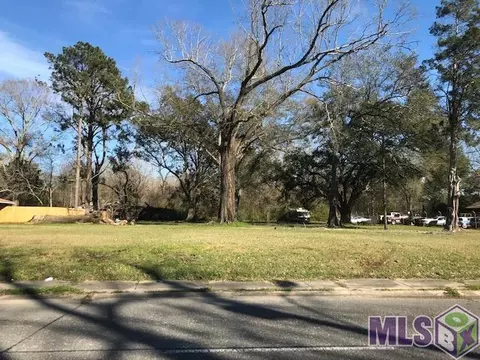 5914 N Foster Dr, Baton Rouge, LA 70805