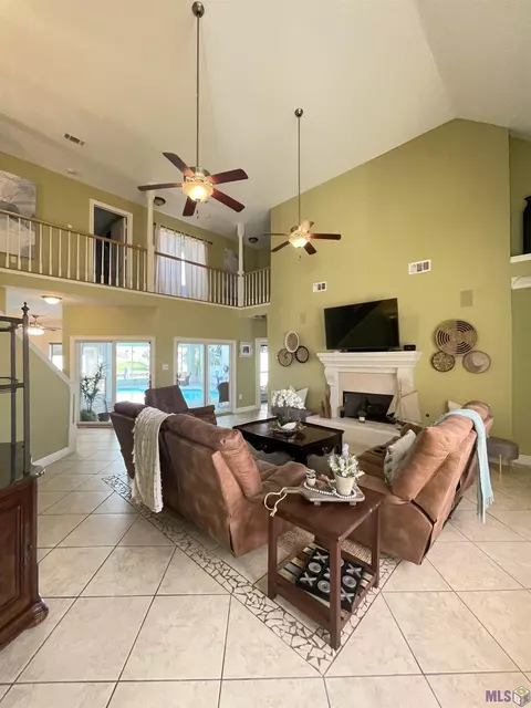 1177 Clipper Dr, Slidell, LA 70458 photo 3