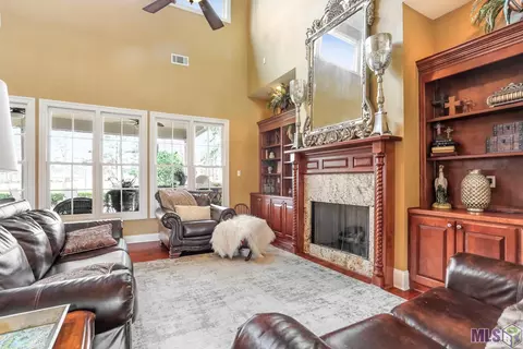 23872 Monarch Pt, Springfield, LA 70462 photo 8