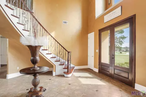 23872 Monarch Pt, Springfield, LA 70462 photo 4