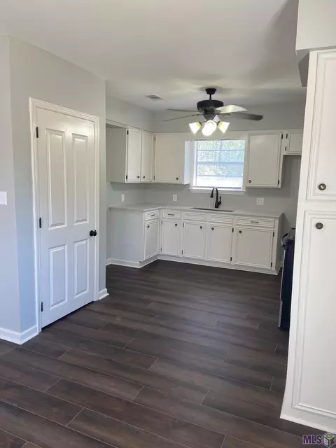 24536 Hwy 22, Maurepas, LA 70449 photo 8