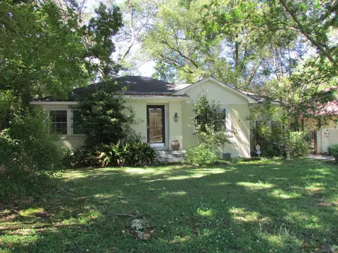 3131 Hundred Oaks Ave, Baton Rouge, LA 70808