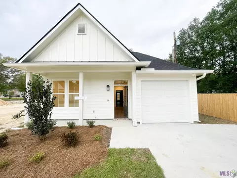 10793 Sage Dr, Walker, LA 70785