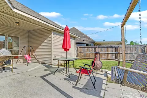 12720 Roe Dr, Walker, LA 70785 photo 15