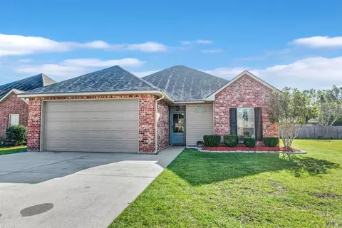 12720 Roe Dr, Walker, LA 70785 photo 1