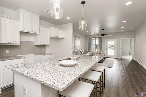 908 Maverick Ave, Baton Rouge, LA 70820