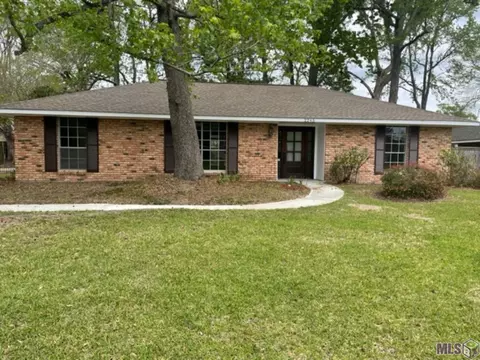 12245 Parkwood Dr, Baton Rouge, LA 70815