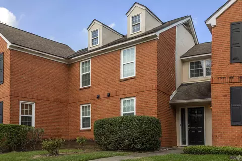 7906 Jefferson Place Blvd #4B, Baton Rouge, LA 70809