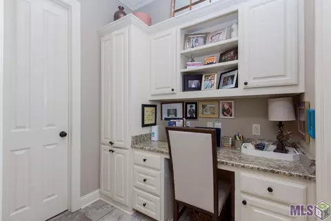 13283 Brookcrest Dr, Walker, LA 70785 photo 6