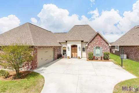 13283 Brookcrest Dr, Walker, LA 70785 photo 1