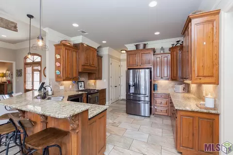 13283 Brookcrest Dr, Walker, LA 70785 photo 3