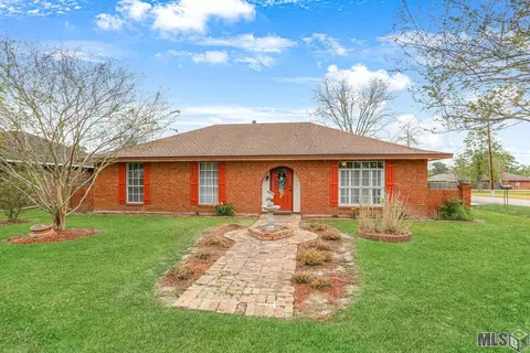 11219 Triche Rd, Gonzales, LA 70737