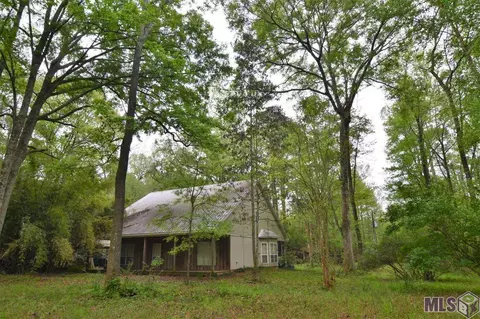 8658 Muscadine, Saint Francisville, LA 70775