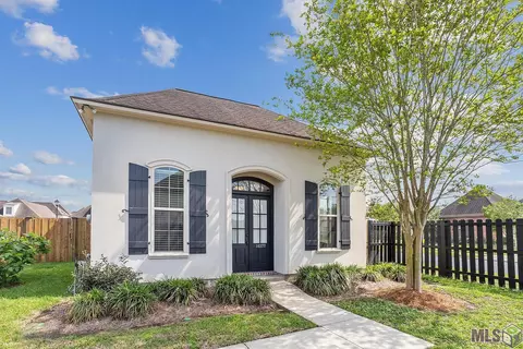 14377 Villa Grove Dr, Baton Rouge, LA 70810
