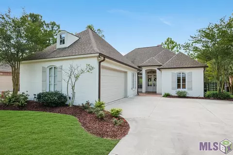 335 S Club Ave, Saint Gabriel, LA 70776