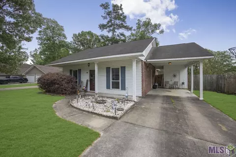 32686 Carol Ann Dr, Denham Springs, LA 70706