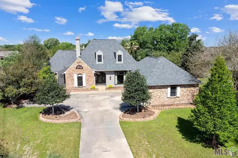 15353 Randi Ct, Prairieville, LA 70769