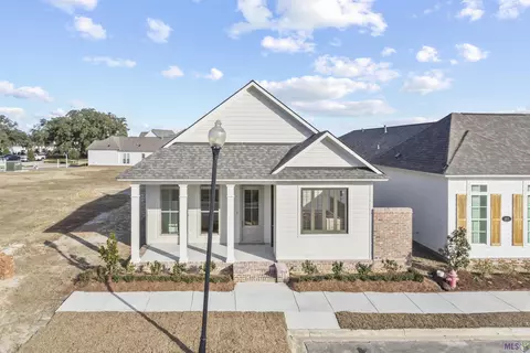 4845 Parkside Way, Gonzales, LA 70737