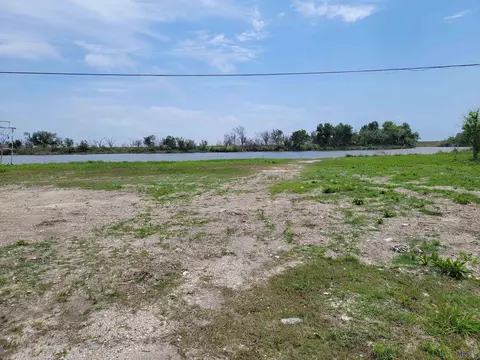 6649 La Hwy 56, Chauvin, LA 70344