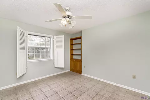 9081 Pettit Rd, Baker, LA 70714 photo 10