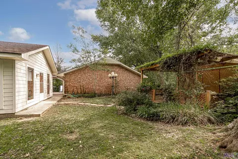 9081 Pettit Rd, Baker, LA 70714 photo 26