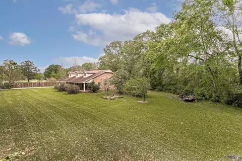9081 Pettit Rd, Baker, LA 70714 photo 29