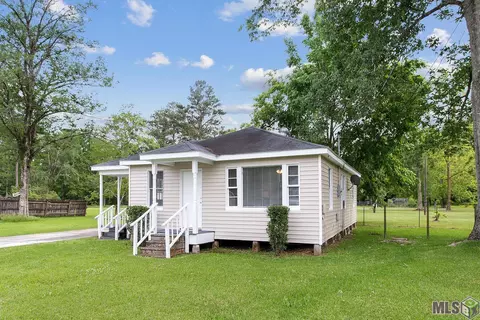 44071 Ray Kelley Rd, Saint Amant, LA 70774