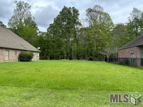 6111 Beechgrove Ln, Saint Francisville, LA 70775