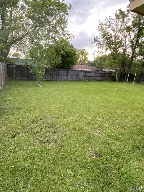 511 Sandra Dr, Baker, LA 70714 photo 3