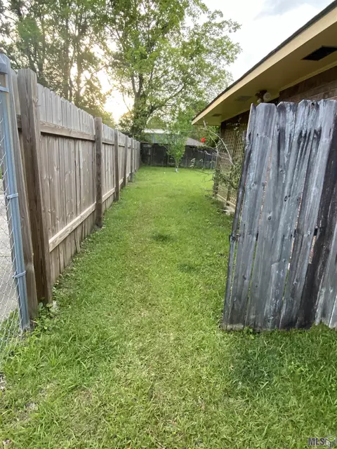511 Sandra Dr, Baker, LA 70714 photo 6