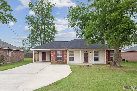 1312 W Worthy Rd, Gonzales, LA 70737
