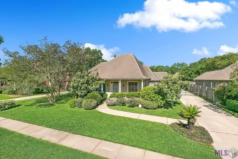 1627 Ridgeland Dr, Baton Rouge, LA 70810