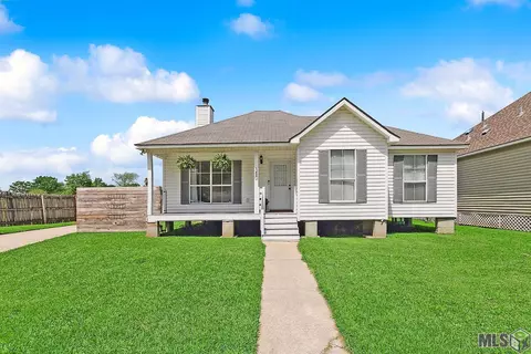 380 Edgehaven Dr, Baton Rouge, LA 70810