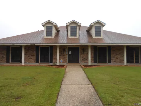 11811 Parkridge Ave, Baton Rouge, LA 70816