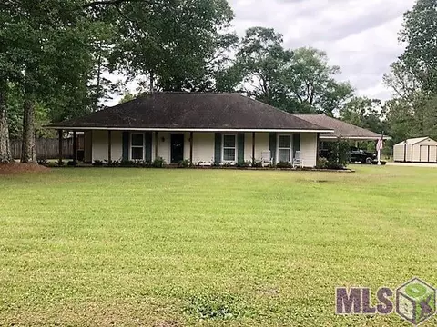 9333 Willow Crk, Greenwell Springs, LA 70739